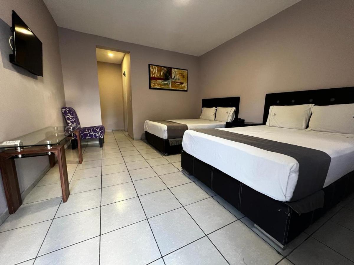 Expo Hotel Guadalajara - Zona Expo Frente Al Centro De Convenciones Экстерьер фото